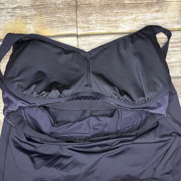 NWT Land's End Black Tankini Swim Top Size M - Picture 3 of 7